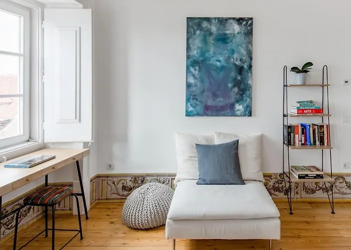 Updated Fully Equipped Comfortable With Sea View Apartament *