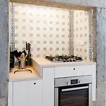 Updated Fully Equipped Comfortable With Sea View * Lisboa