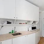 Updated Fully Equipped Comfortable With Sea View Lägenhet Lisboa