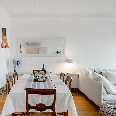 Updated Fully Equipped Comfortable With Sea View 公寓 *