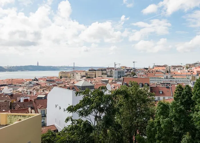 Updated Fully Equipped Comfortable With Sea View 公寓 Lisboa